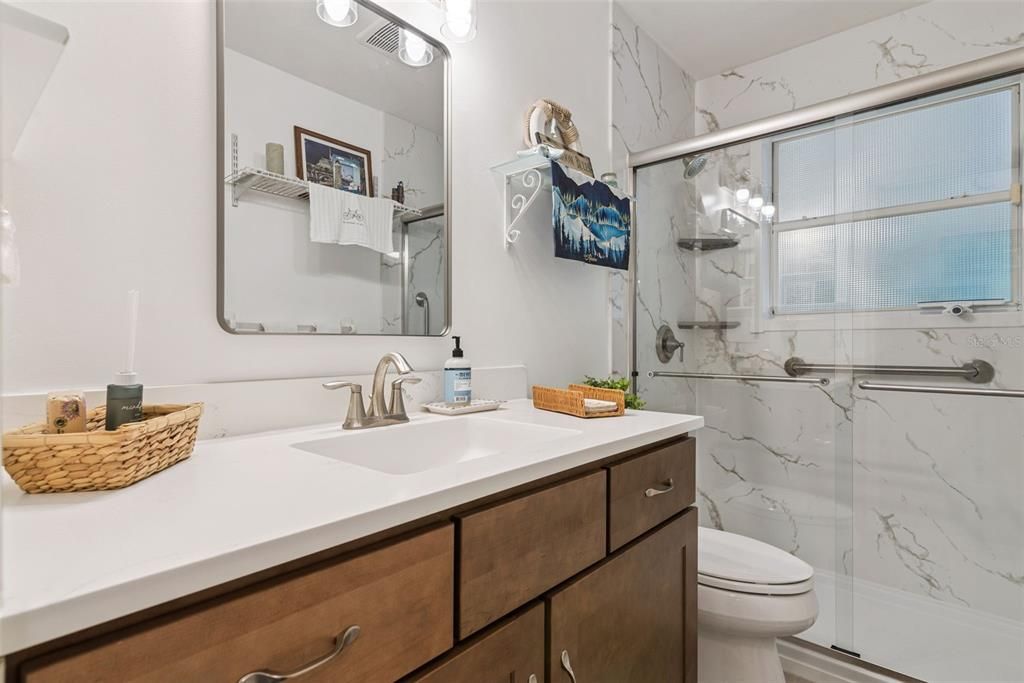 En Venta: $495,000 (3 camas, 2 baños, 2111 Pies cuadrados)