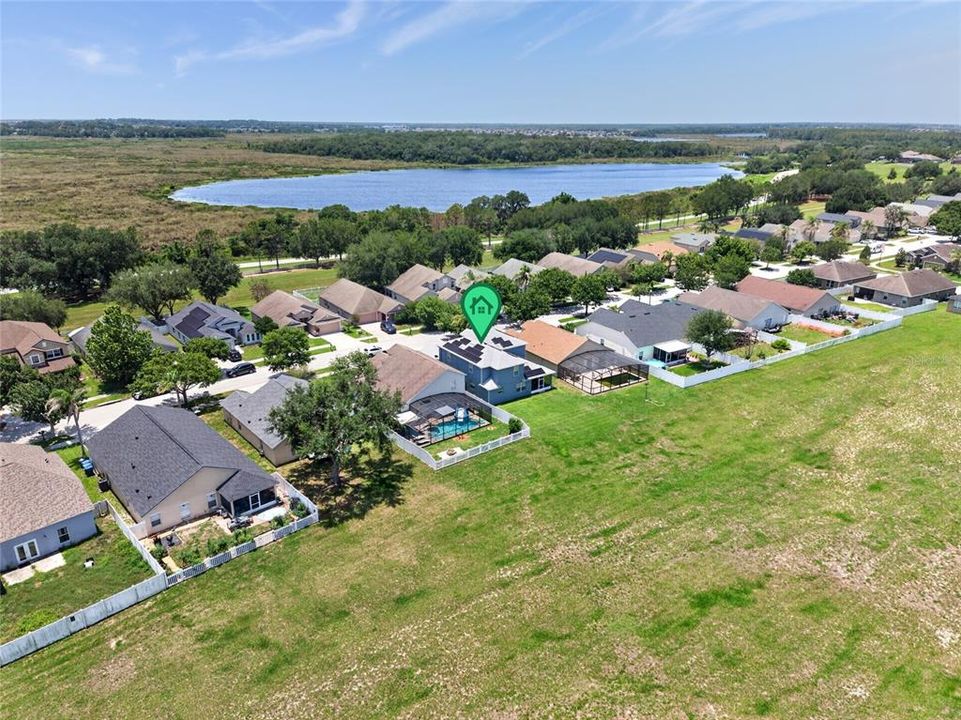 En Venta: $435,000 (4 camas, 2 baños, 2799 Pies cuadrados)