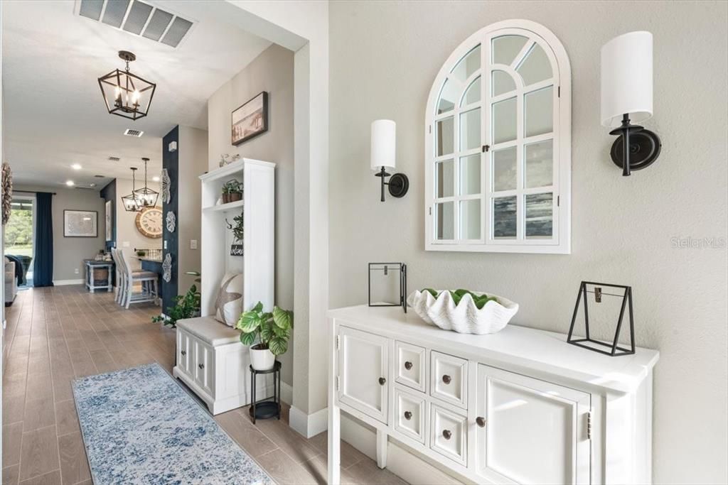 For Sale: $679,900 (3 beds, 3 baths, 2027 Square Feet)