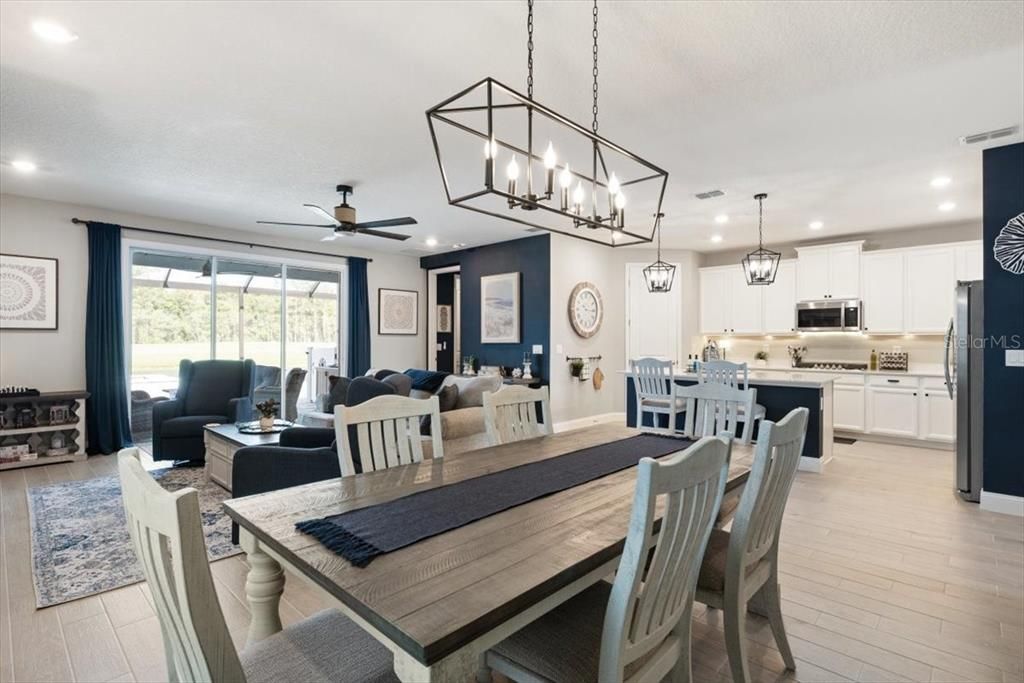 For Sale: $679,900 (3 beds, 3 baths, 2027 Square Feet)