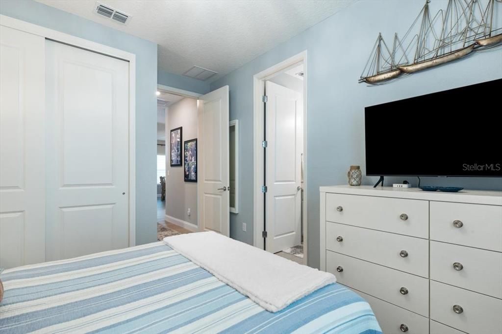 For Sale: $679,900 (3 beds, 3 baths, 2027 Square Feet)