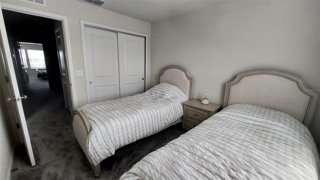 En Renta: $3,100 (4 camas, 3 baños, 1809 Pies cuadrados)