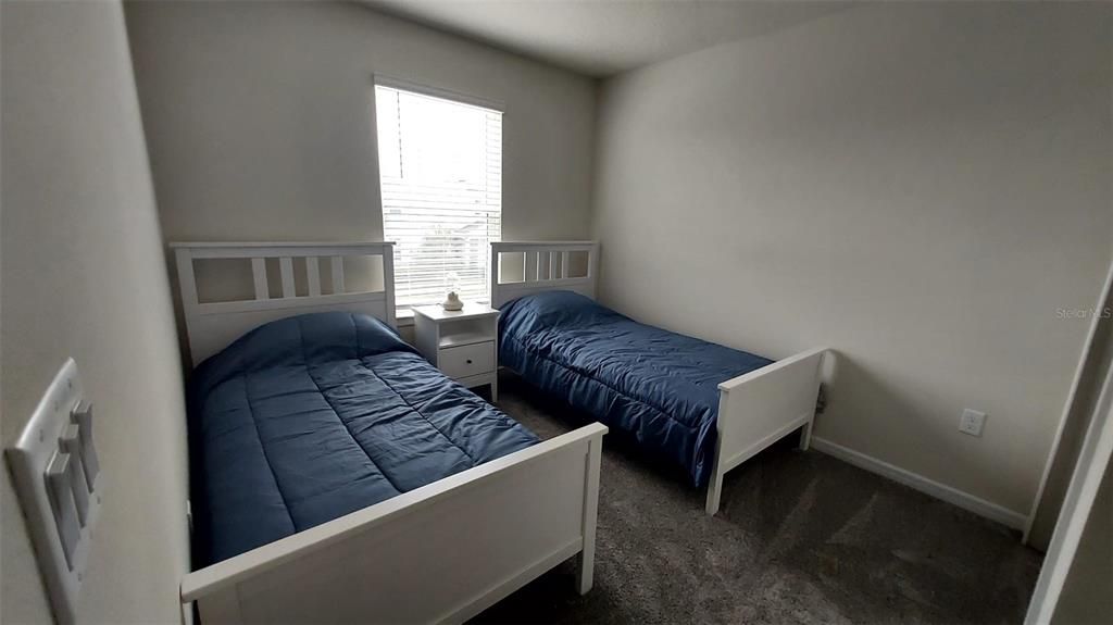 En Renta: $3,100 (4 camas, 3 baños, 1809 Pies cuadrados)