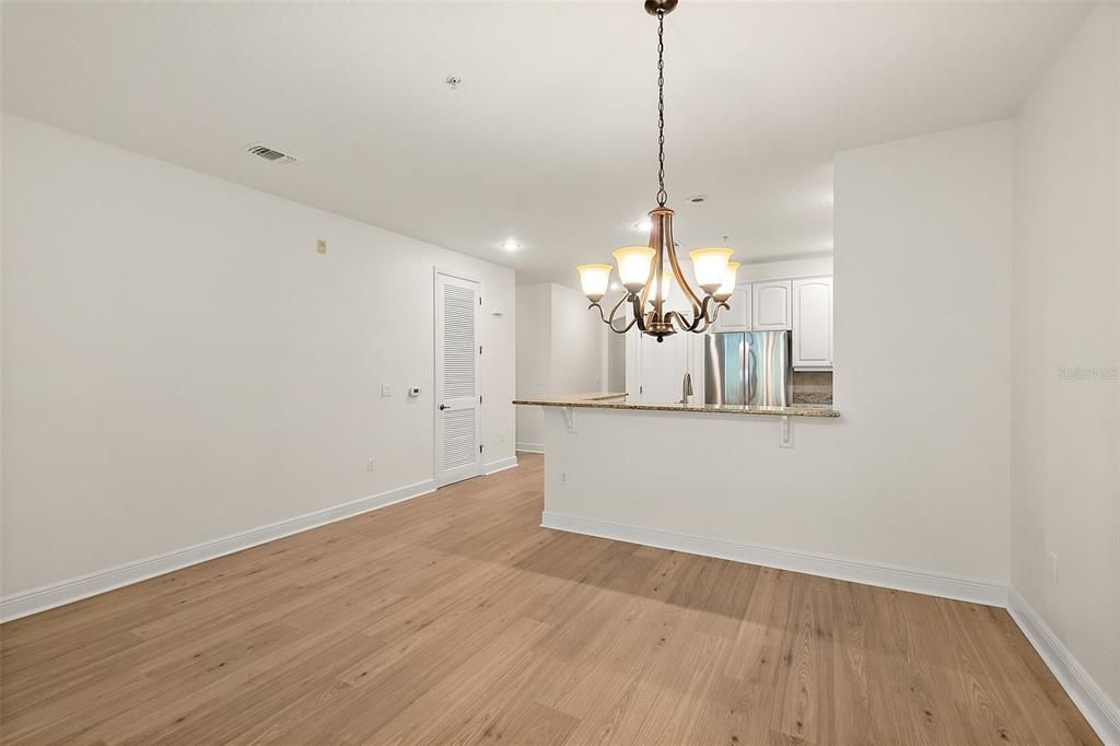 For Sale: $359,000 (3 beds, 2 baths, 1575 Square Feet)
