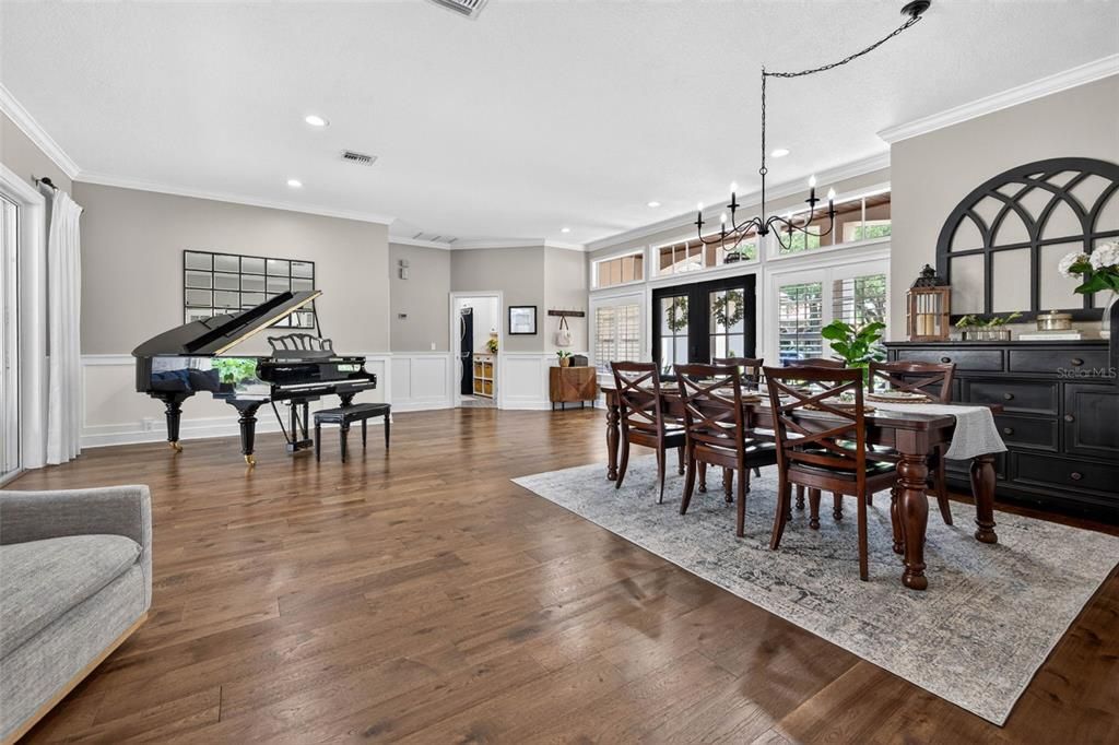 For Sale: $1,100,000 (4 beds, 4 baths, 3286 Square Feet)