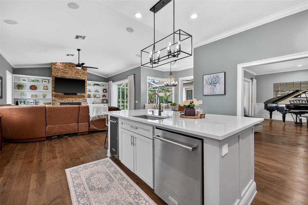 For Sale: $1,100,000 (4 beds, 4 baths, 3286 Square Feet)
