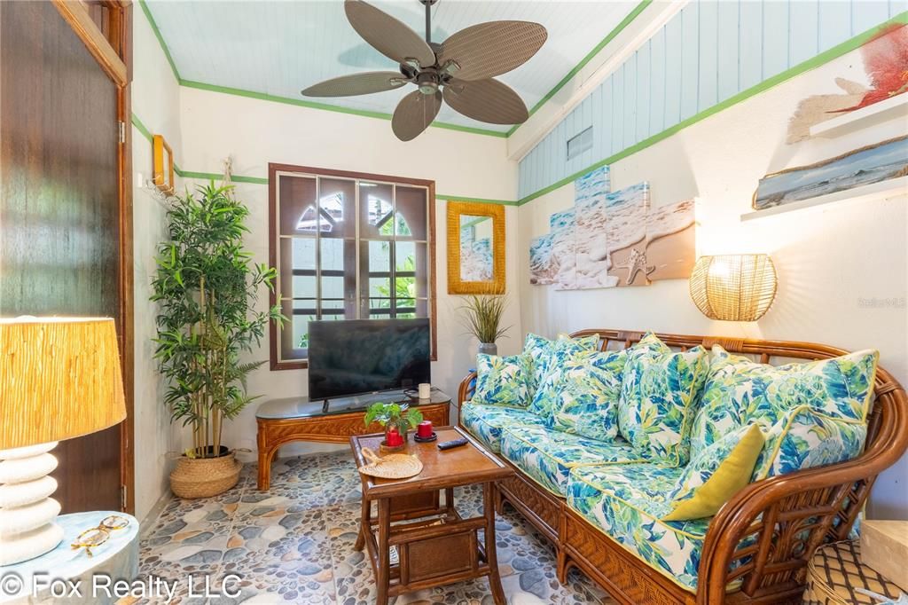 For Sale: $630,000 (3 beds, 3 baths, 2278 Square Feet)