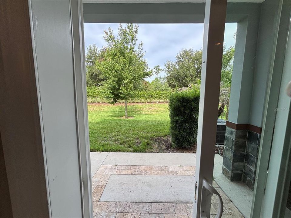 For Rent: $2,500 (3 beds, 2 baths, 2224 Square Feet)