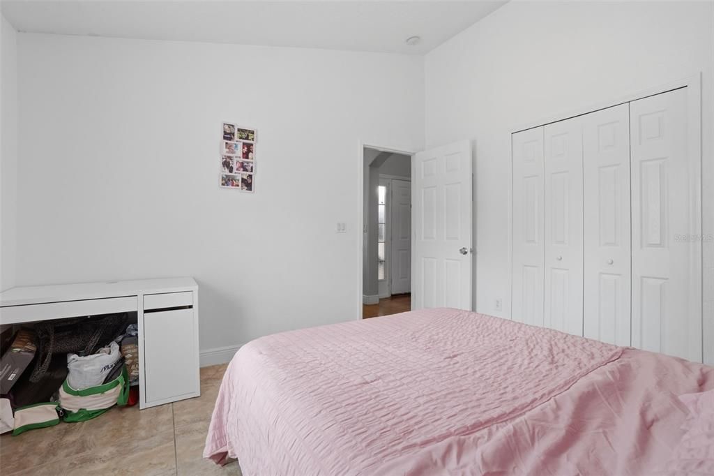 В аренду: $3,000 (3 спален, 2 ванн, 1739 Квадратных фут)