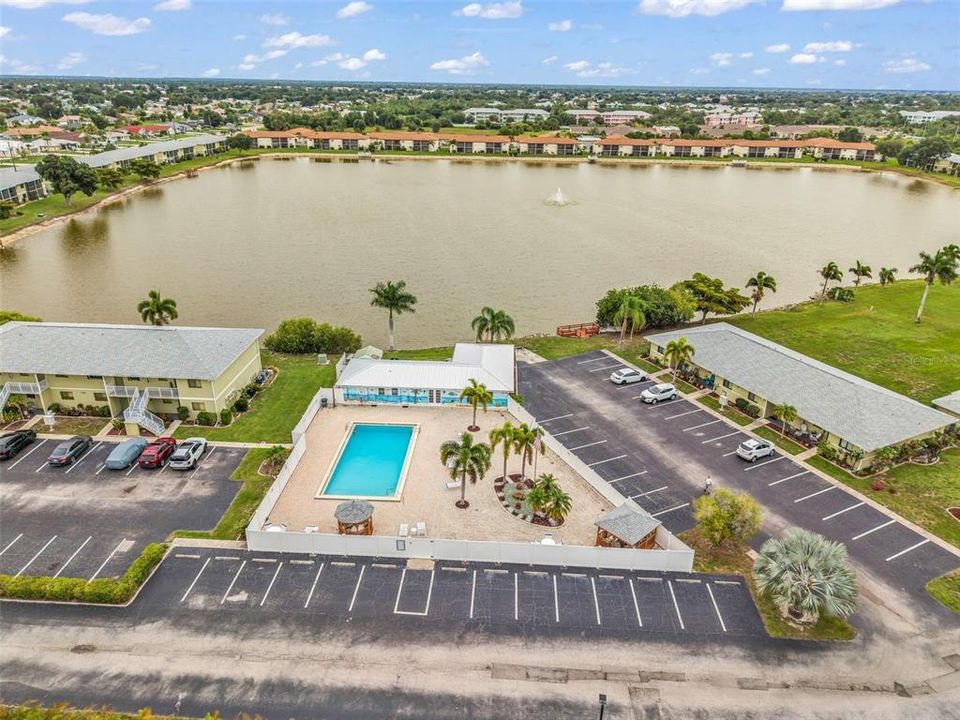For Sale: $130,000 (2 beds, 2 baths, 886 Square Feet)