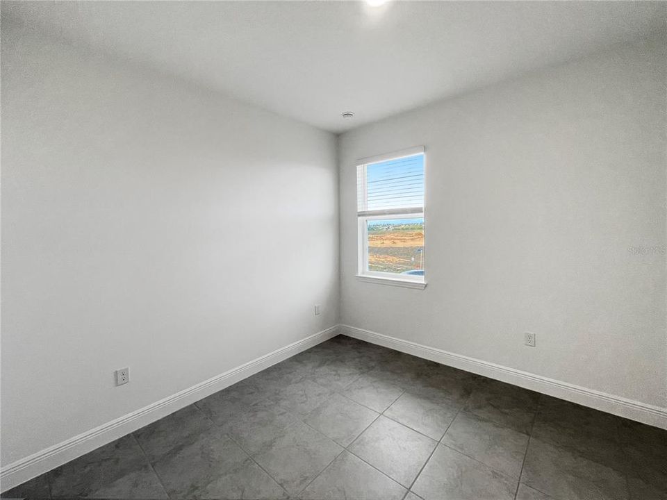 For Rent: $2,600 (4 beds, 2 baths, 1654 Square Feet)