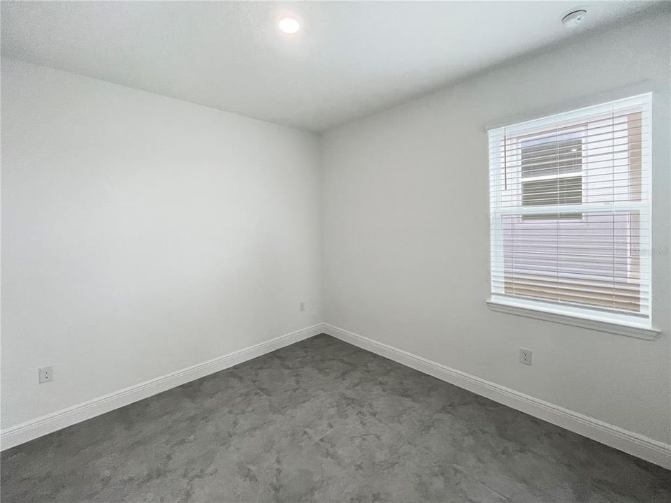 For Rent: $2,600 (4 beds, 2 baths, 1654 Square Feet)