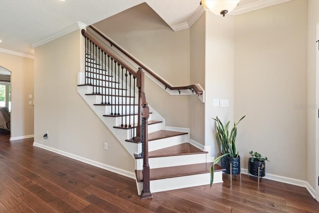 For Sale: $649,900 (5 beds, 4 baths, 3547 Square Feet)