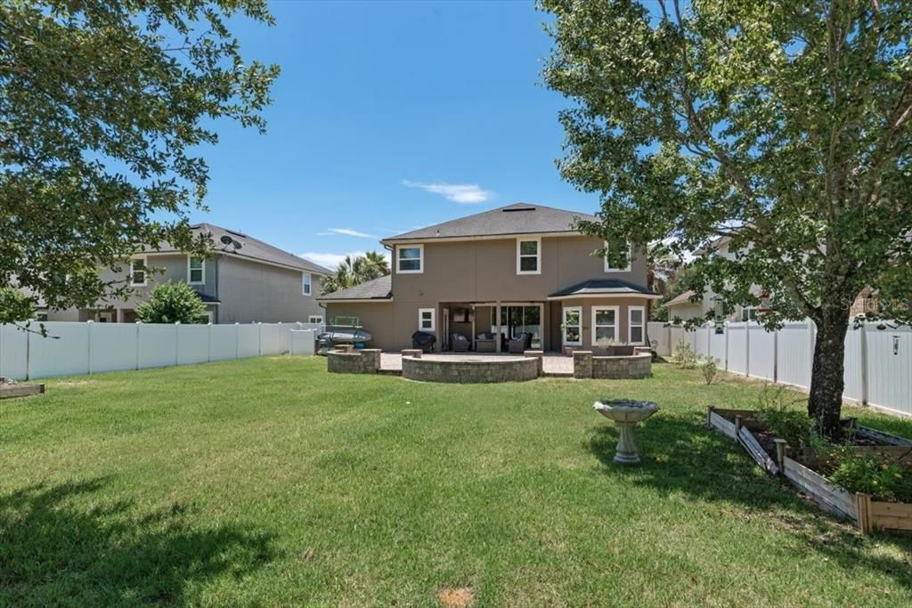 For Sale: $649,900 (5 beds, 4 baths, 3547 Square Feet)