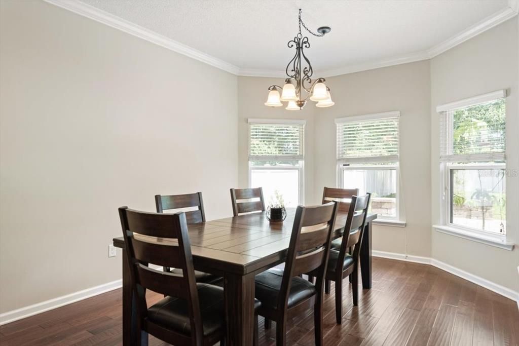 For Sale: $649,900 (5 beds, 4 baths, 3547 Square Feet)