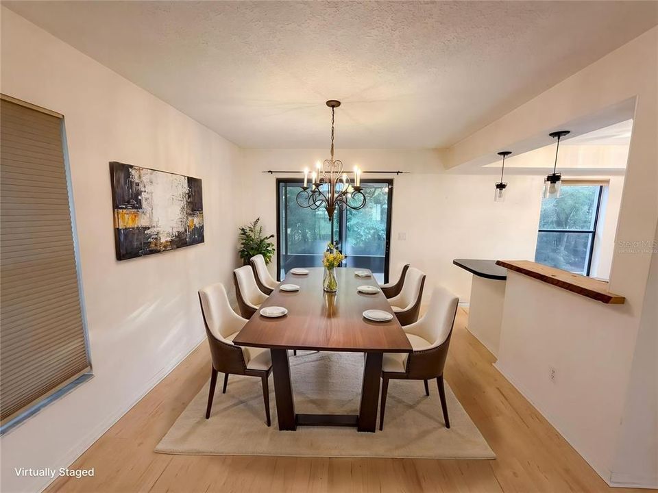 For Sale: $277,000 (3 beds, 2 baths, 1264 Square Feet)