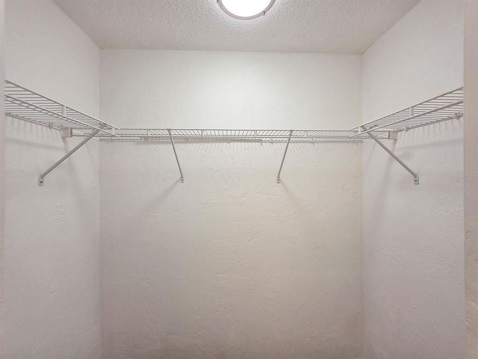 En Venta: $249,900 (2 camas, 2 baños, 1060 Pies cuadrados)