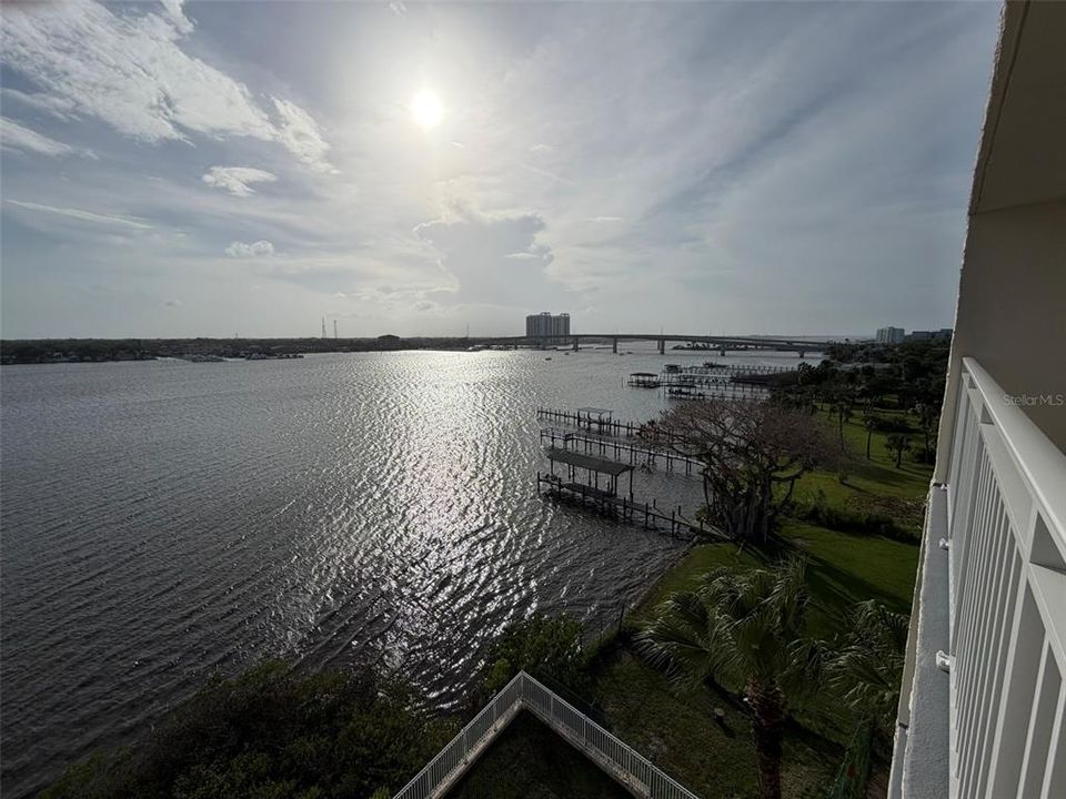 En Venta: $249,900 (2 camas, 2 baños, 1060 Pies cuadrados)