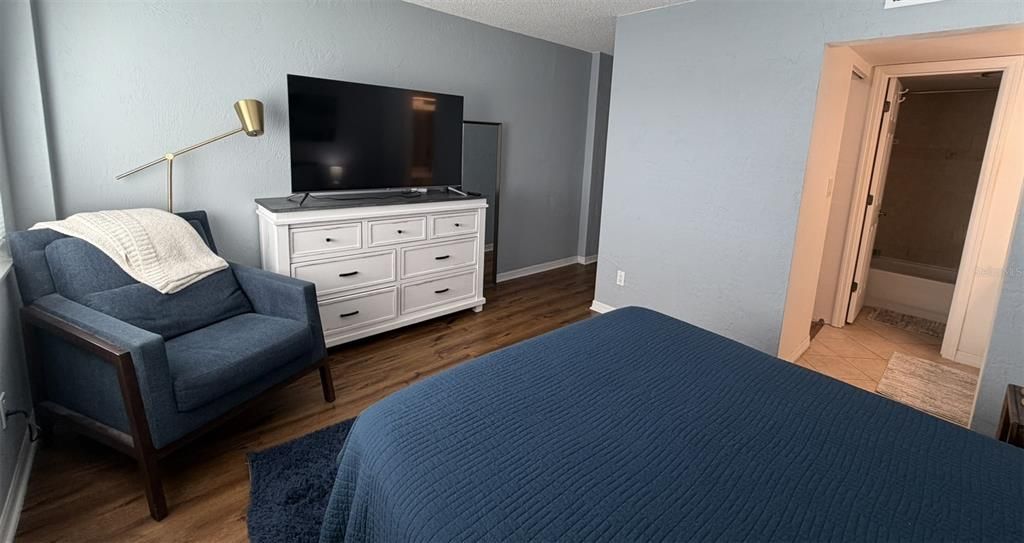 En Venta: $249,900 (2 camas, 2 baños, 1060 Pies cuadrados)
