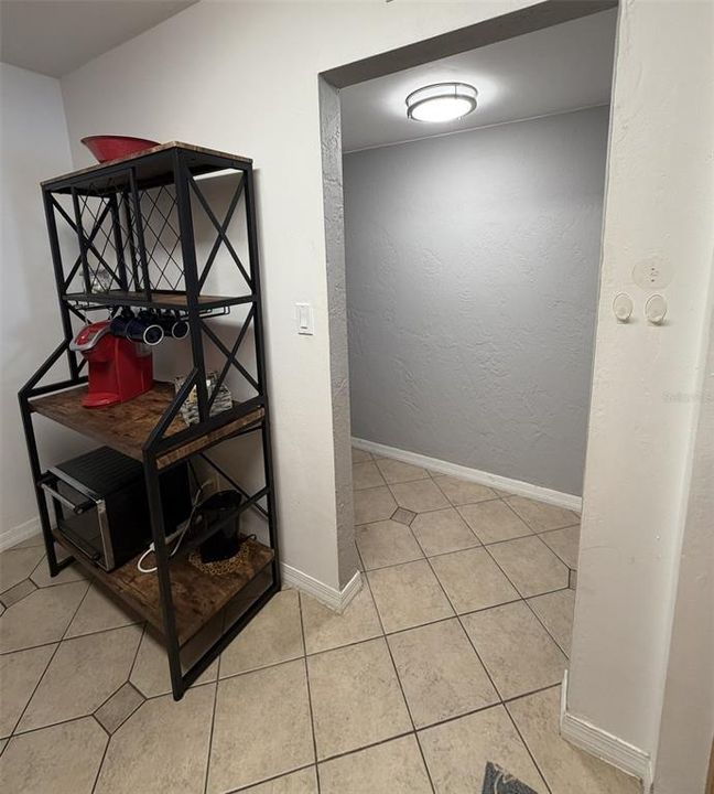 En Venta: $249,900 (2 camas, 2 baños, 1060 Pies cuadrados)