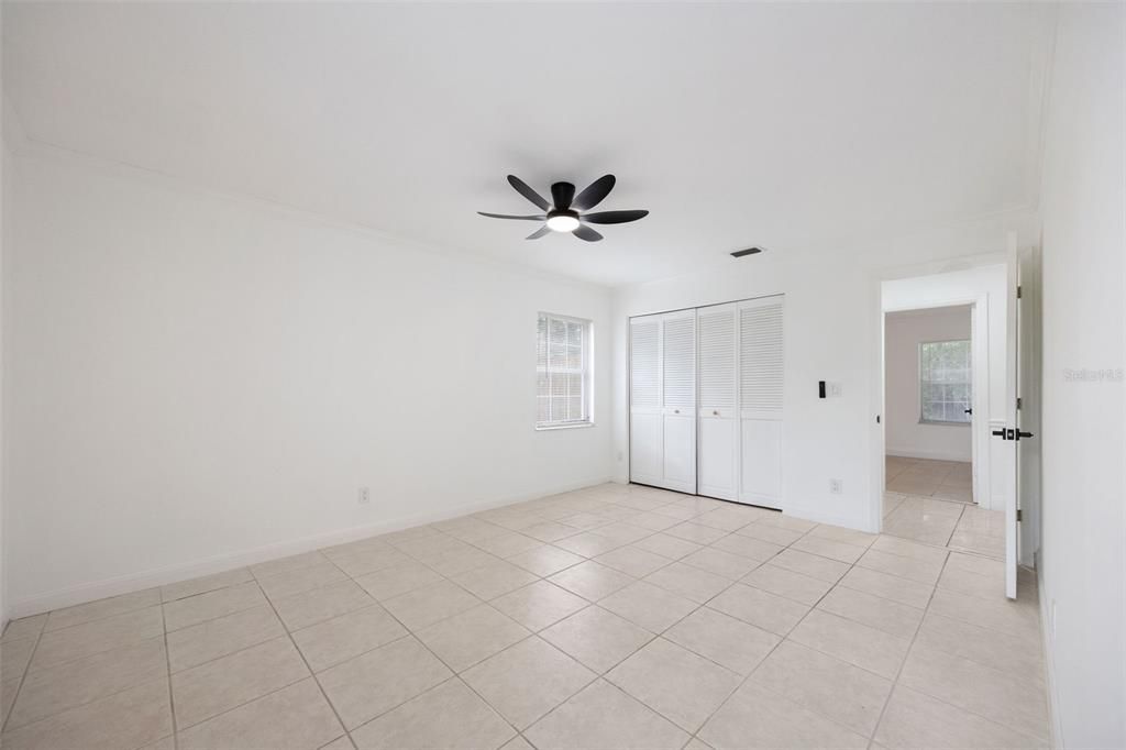 For Sale: $278,800 (3 beds, 2 baths, 1184 Square Feet)