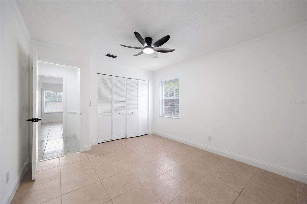 For Sale: $278,800 (3 beds, 2 baths, 1184 Square Feet)