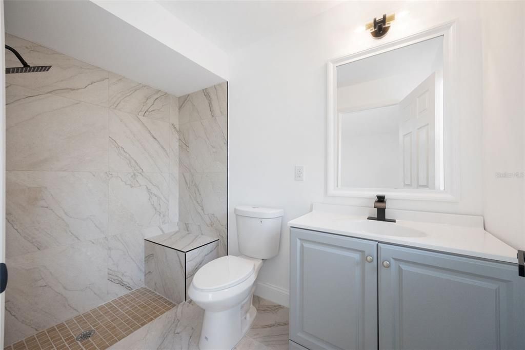 For Sale: $278,800 (3 beds, 2 baths, 1184 Square Feet)
