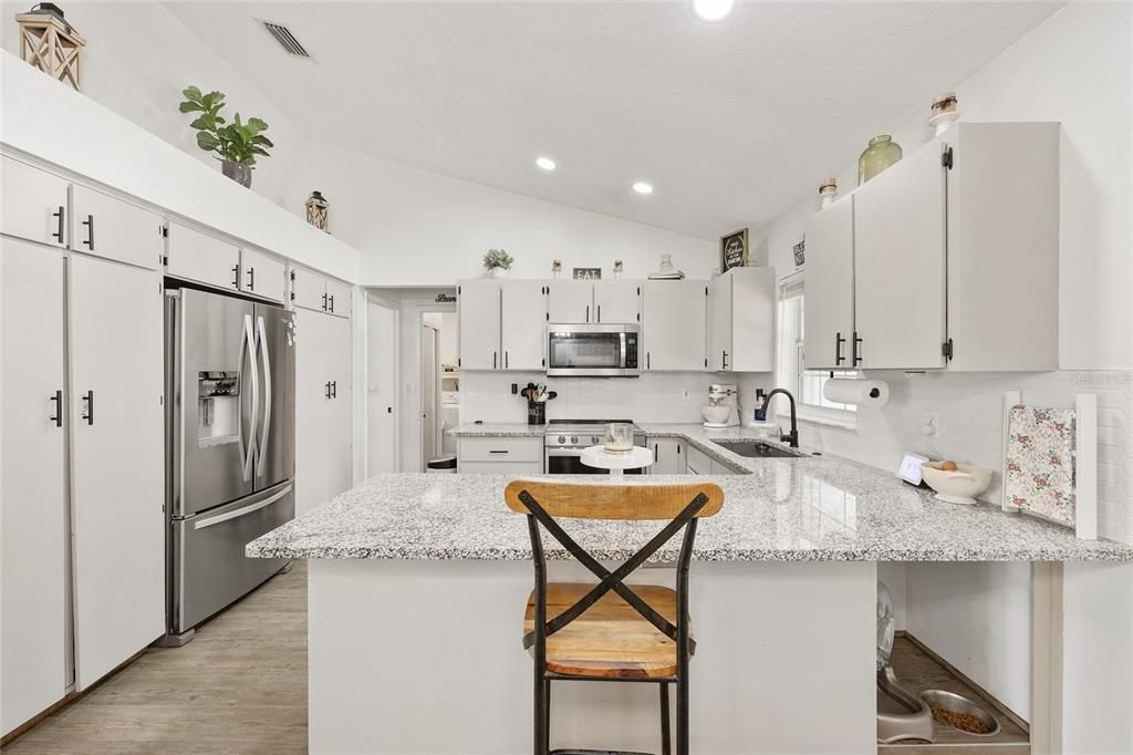 For Sale: $410,000 (3 beds, 2 baths, 1631 Square Feet)
