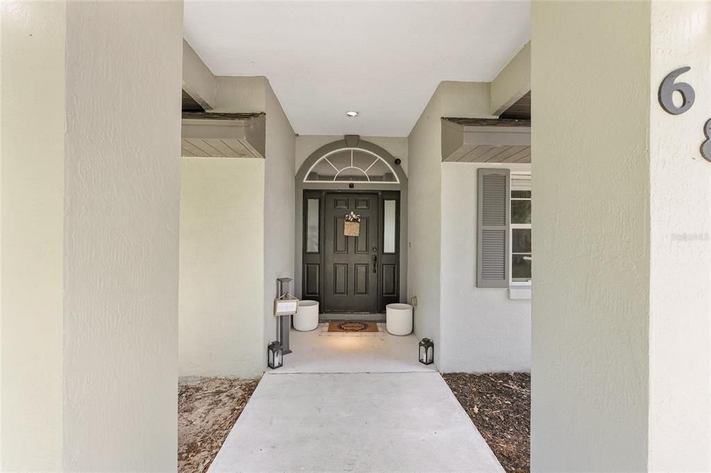 For Sale: $410,000 (3 beds, 2 baths, 1631 Square Feet)