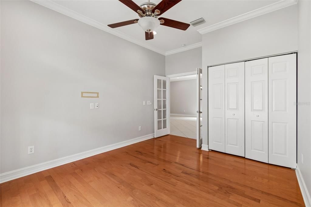 На продажу: $339,000 (3 спален, 2 ванн, 1870 Квадратных фут)