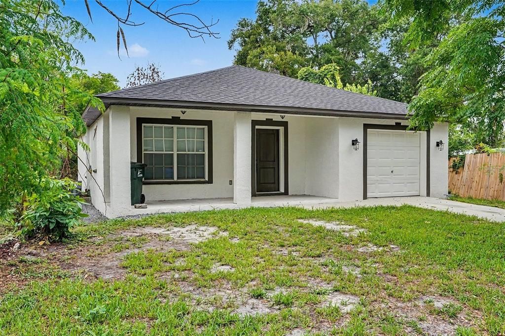 For Rent: $1,900 (3 beds, 2 baths, 1245 Square Feet)
