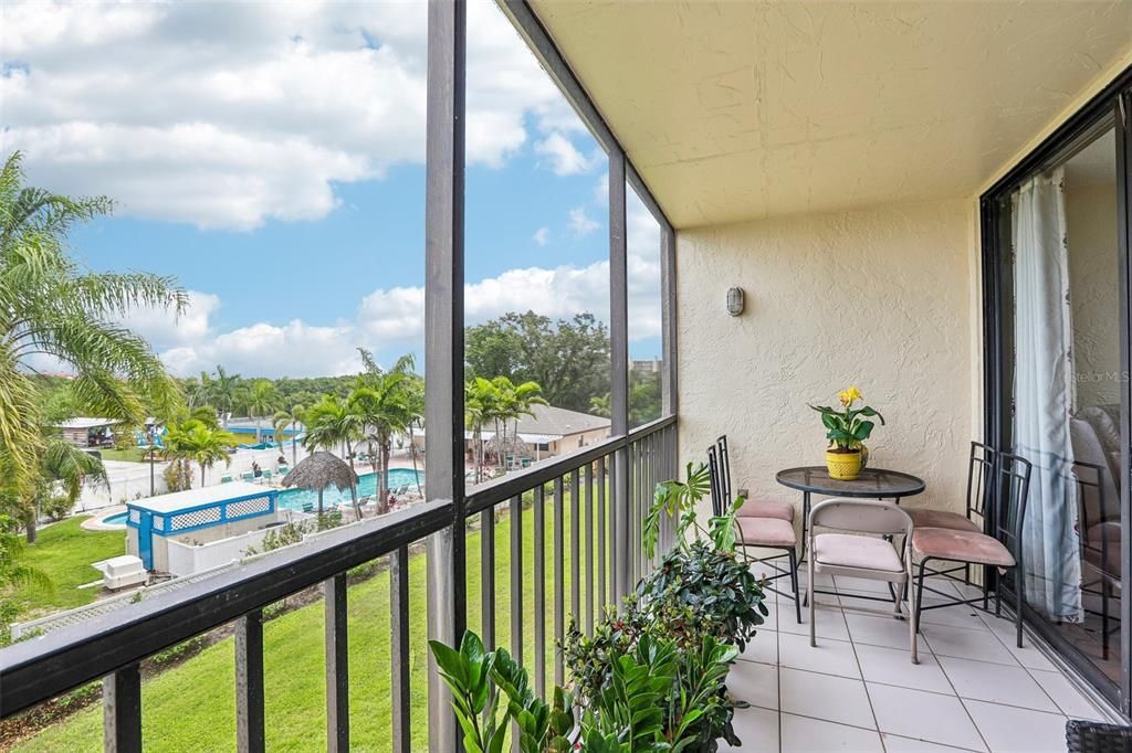 For Sale: $239,900 (3 beds, 2 baths, 1065 Square Feet)