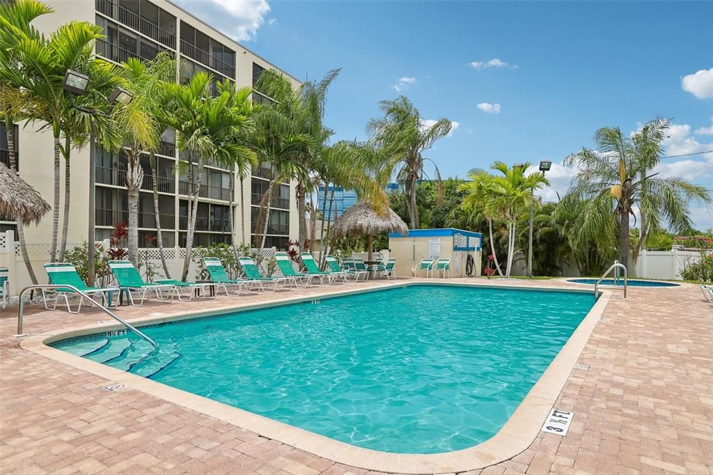For Sale: $239,900 (3 beds, 2 baths, 1065 Square Feet)