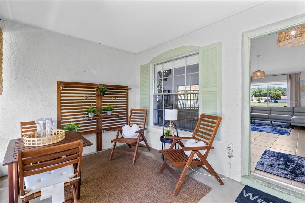 For Sale: $389,000 (2 beds, 2 baths, 1494 Square Feet)