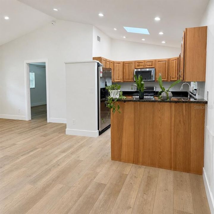 For Rent: $3,600 (2 beds, 2 baths, 1434 Square Feet)