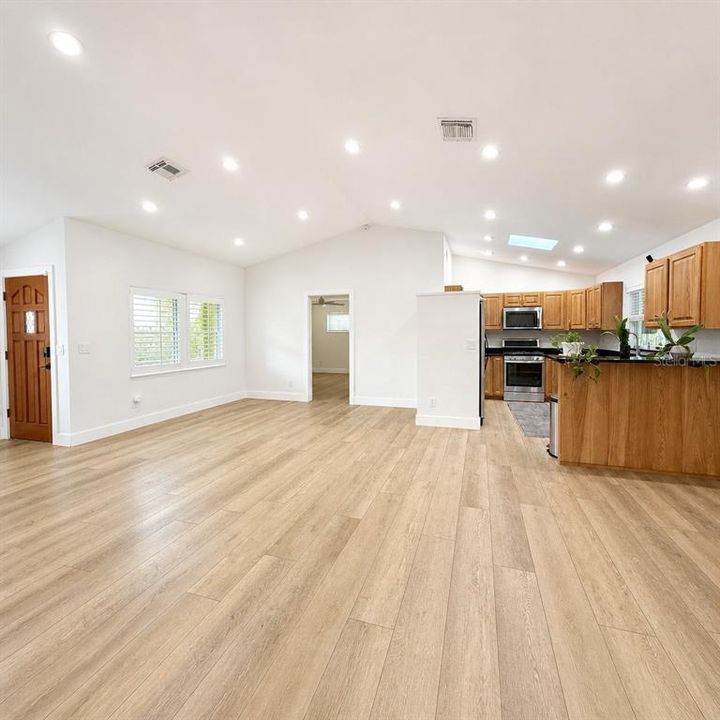 For Rent: $3,600 (2 beds, 2 baths, 1434 Square Feet)