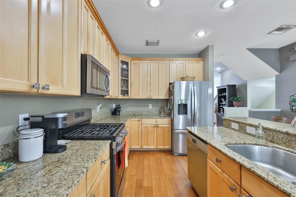 For Sale: $439,900 (3 beds, 2 baths, 1904 Square Feet)