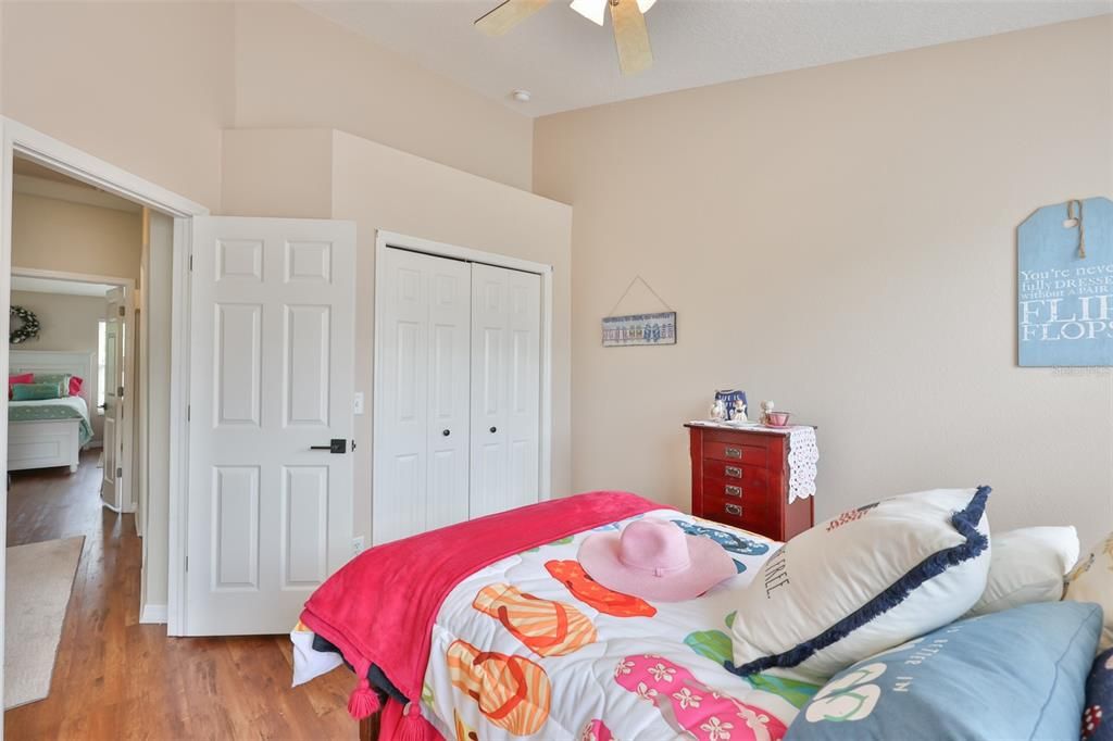 For Sale: $439,900 (3 beds, 2 baths, 1904 Square Feet)