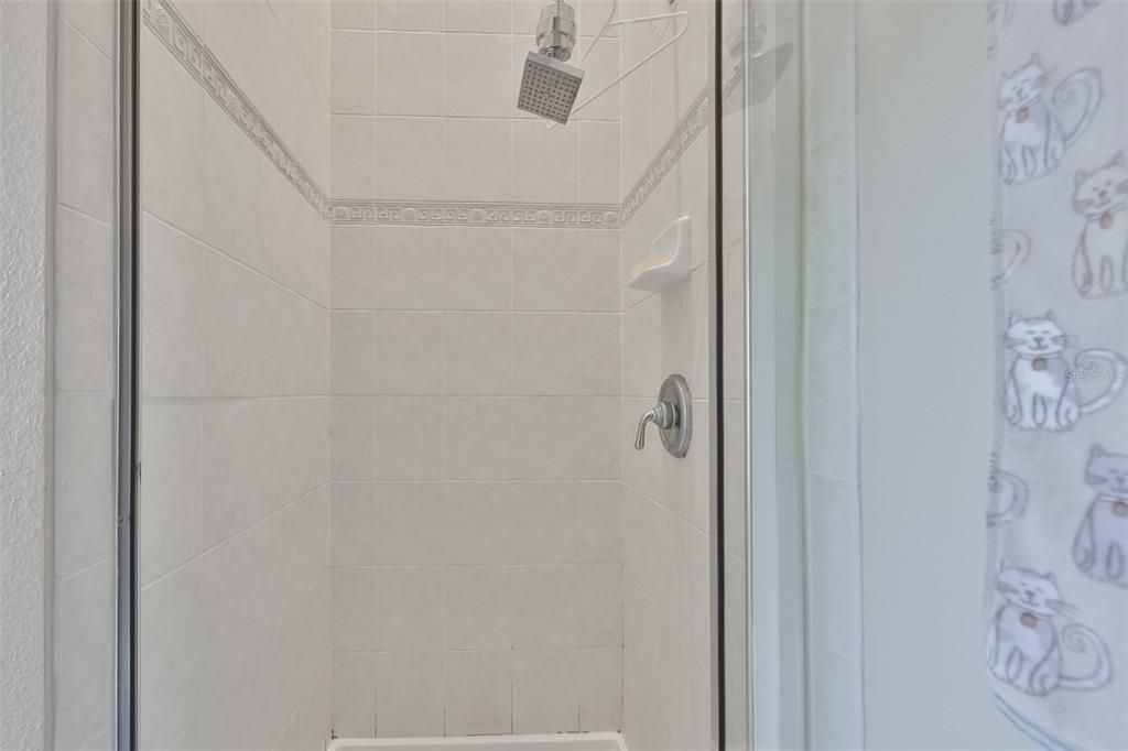 For Sale: $439,900 (3 beds, 2 baths, 1904 Square Feet)