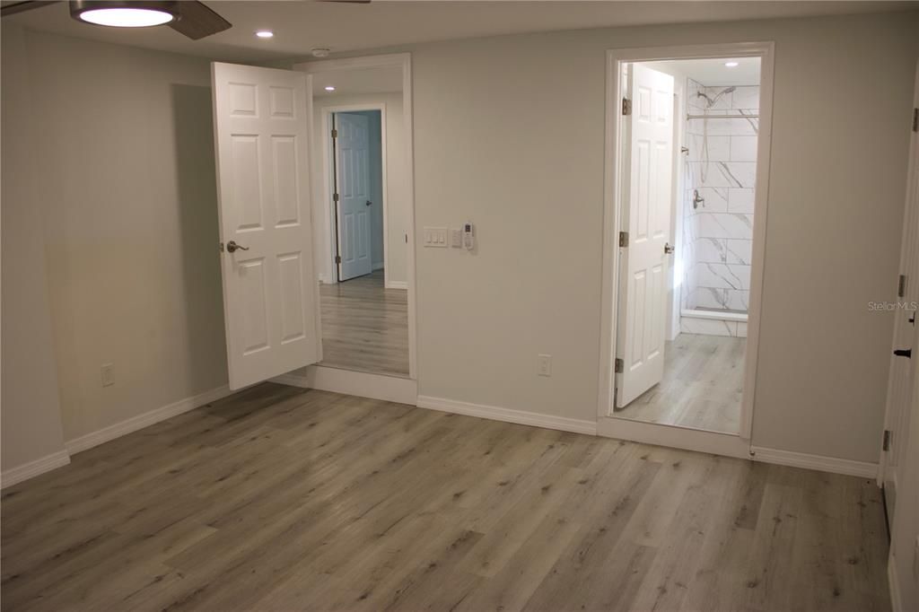 For Rent: $2,700 (3 beds, 2 baths, 1324 Square Feet)