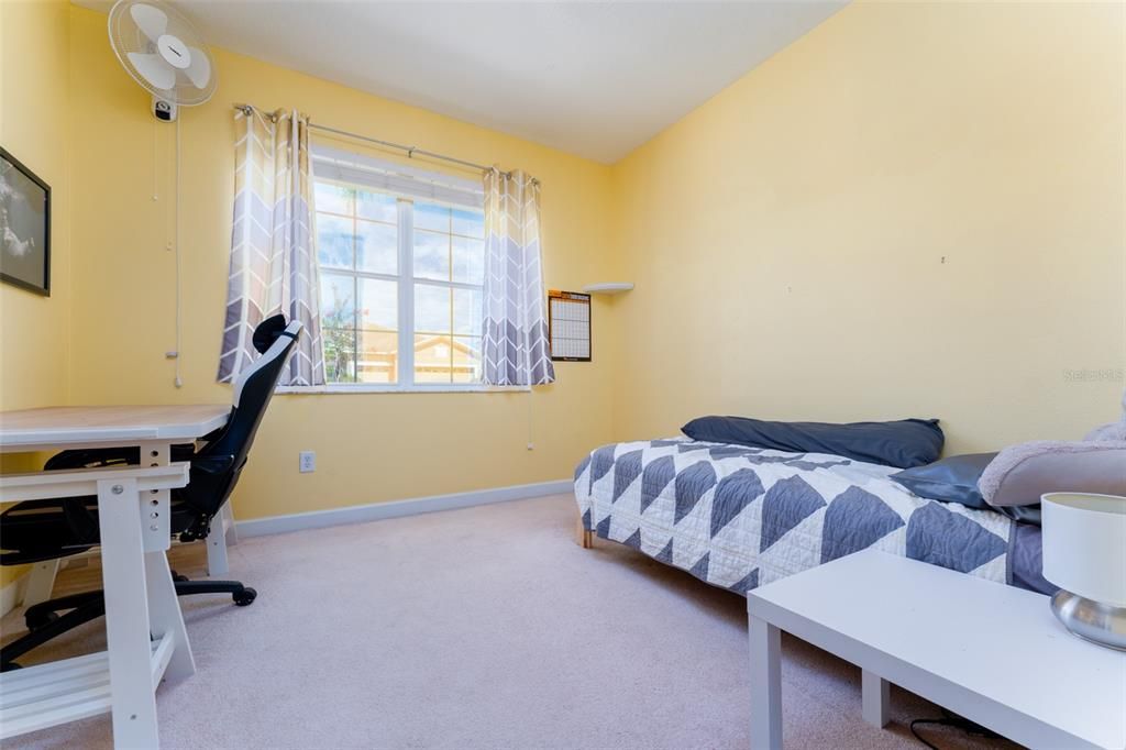 For Sale: $380,000 (4 beds, 3 baths, 2286 Square Feet)