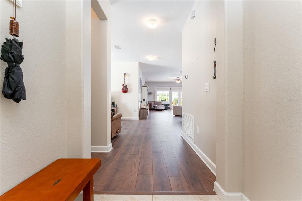 For Sale: $380,000 (4 beds, 3 baths, 2286 Square Feet)