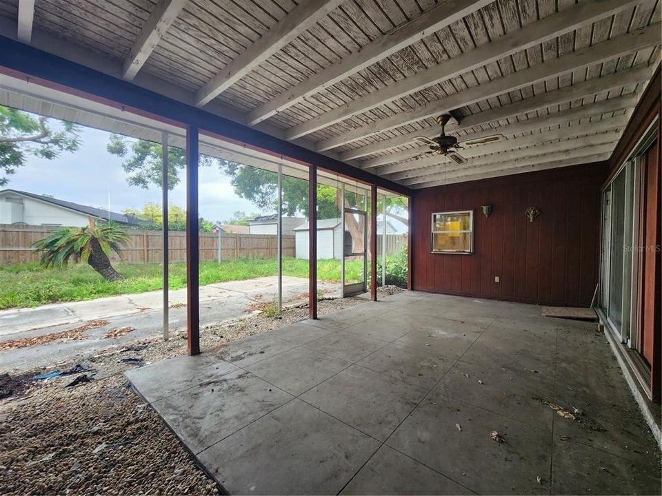 For Sale: $330,000 (3 beds, 2 baths, 1463 Square Feet)