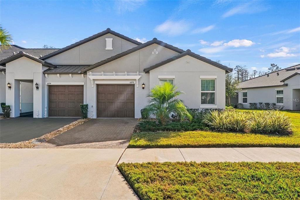 For Rent: $2,100 (2 beds, 2 baths, 1615 Square Feet)