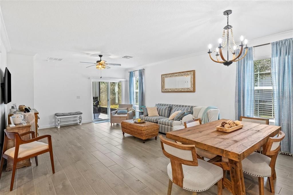 For Rent: $2,100 (2 beds, 2 baths, 1615 Square Feet)