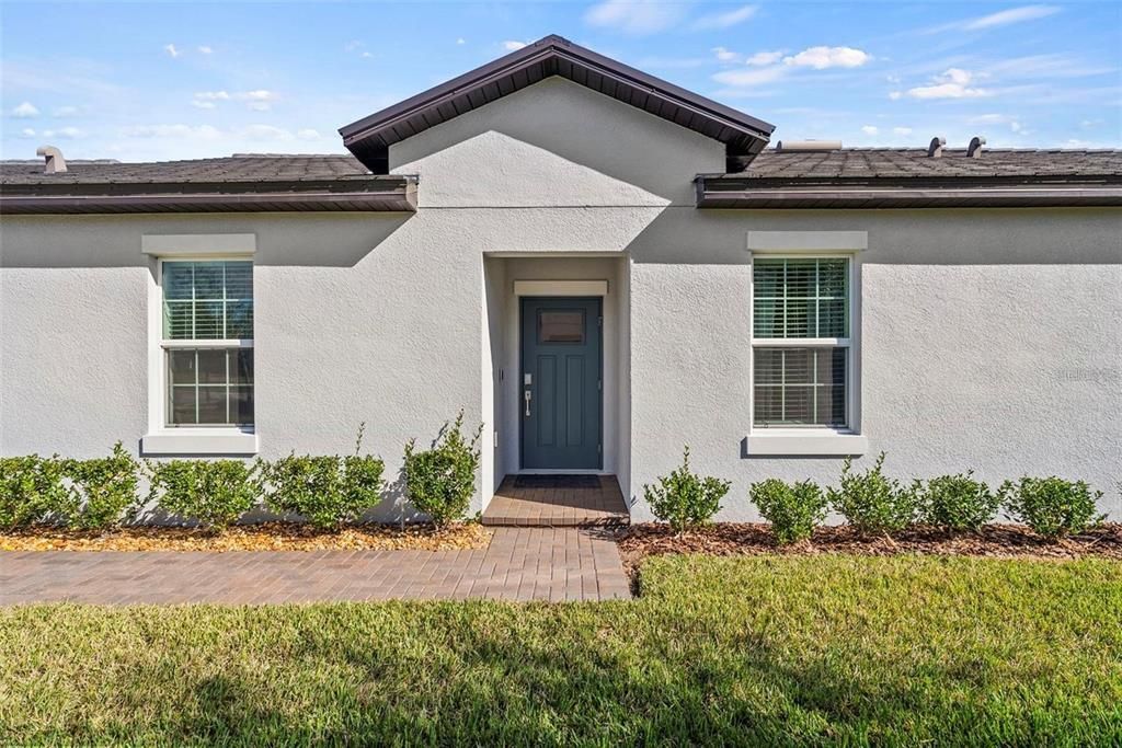 For Rent: $2,100 (2 beds, 2 baths, 1615 Square Feet)