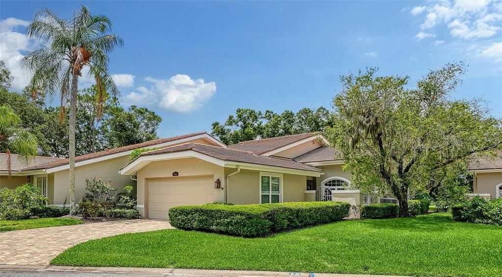 For Sale: $749,000 (3 beds, 2 baths, 2606 Square Feet)