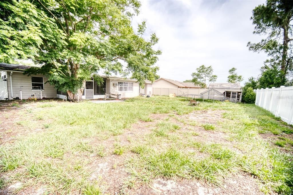 For Sale: $175,000 (3 beds, 1 baths, 1341 Square Feet)