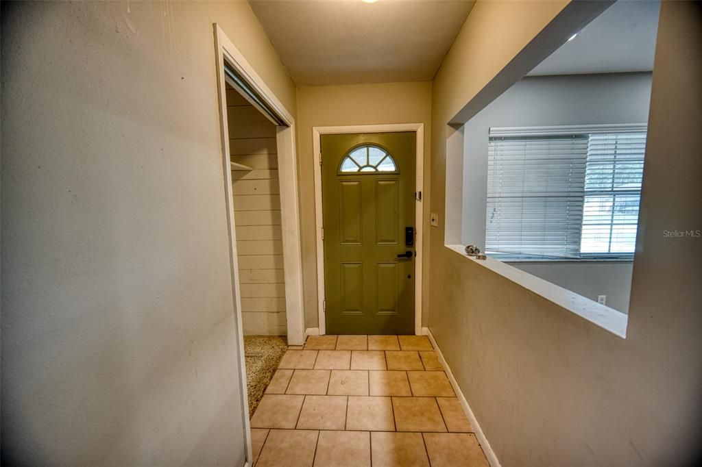 For Sale: $175,000 (3 beds, 1 baths, 1341 Square Feet)