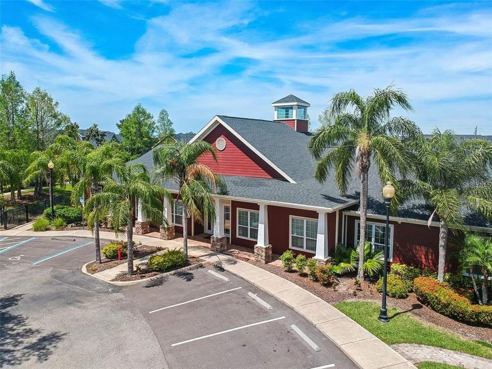 For Rent: $2,050 (2 beds, 2 baths, 1112 Square Feet)